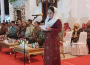 Bupati Sula Hadiahi Beasiswa Kedokteran Bagi Paskibraka