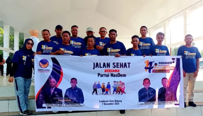 Meriahkan HUT ke 14, NasDem Pulau Taliabu Gelar Jalan Sehat di Landmark Kota Bobong