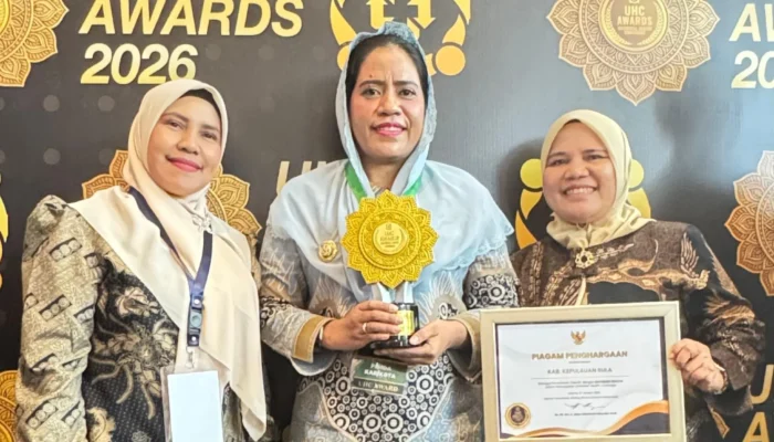 Raih UHC Award 2026, Bukti Komitmen Bupati Fifian Adeningsi Mus dalam Program JKN