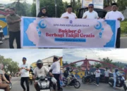 Bulan Ramadhan, PAN Kepulauan Sula Bagikan Takjil kepada Masyarakat