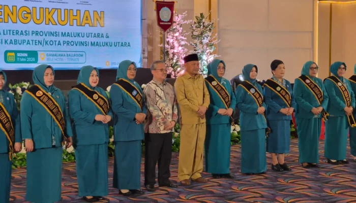 Hj. Nurhayati Marasabessy Resmi Dikukuhkan sebagai Bunda Literasi Kepulauan Sula